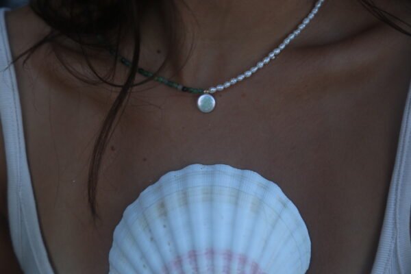Lunar Green Half-Mica Necklace - Image 2