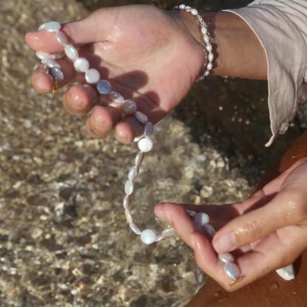 Moonlit Pearls Necklace - Image 3