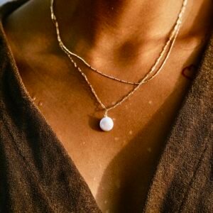 Dou Luna necklace