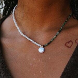 Alternative view of Lunar Green Half-Mica Necklace